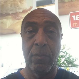 Meet your Posher, Charles